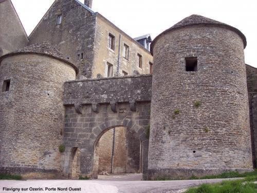 Chambres Sous Les Vignes Du Buttois Bussy-le-Grand Eksteriør billede